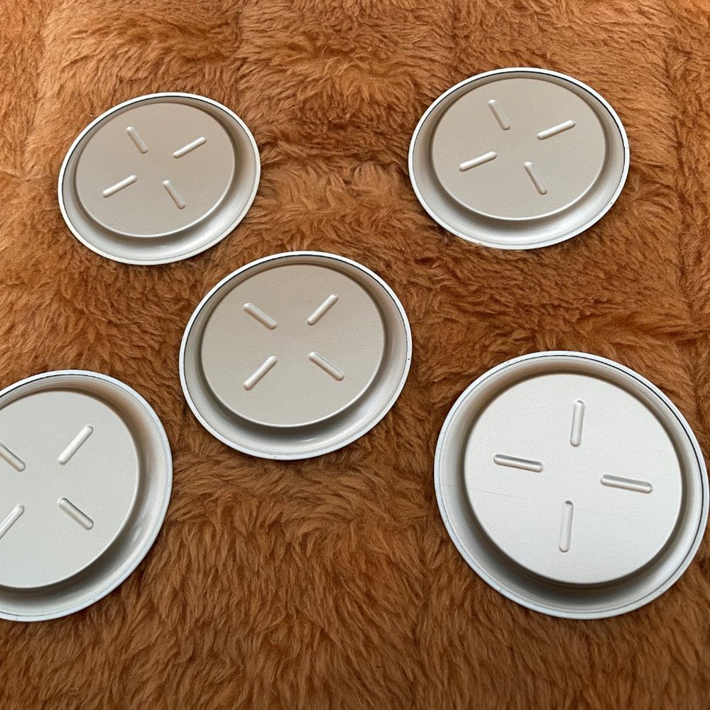 VTG Delta Air Lines Metal Coasters - set of 5 - Picture 3 of 5